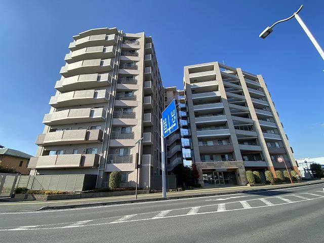 3LDK apartment in Mito, Ibaraki - Photo 1