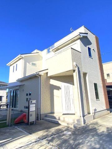 Charming Used House in Koibuchi with System Kitchen - Photo 1