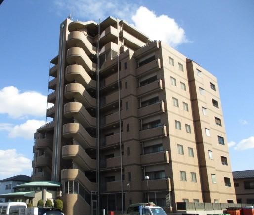 4LDK apartment in Ama, Aichi - Photo 1