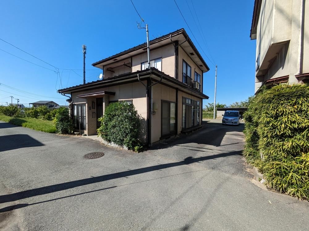 Quiet Residential Land in Hinomachi, Yamagata - Photo 1