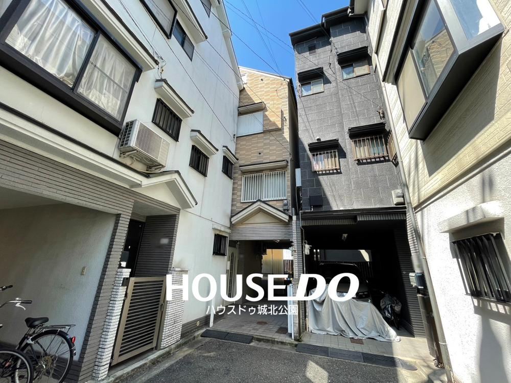 Spacious 4LDK House in Higashi-Yodogawa, Osaka - Photo 1