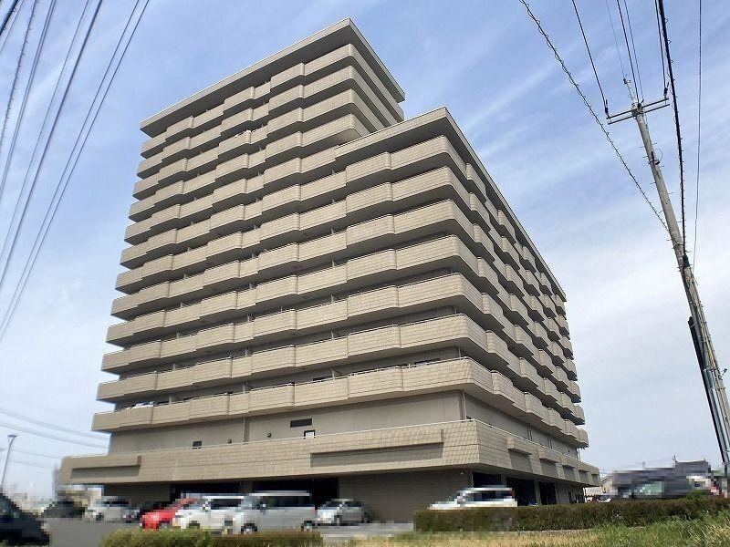 3LDK apartment in Yonago, Tottori - Photo 1