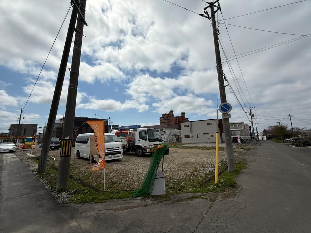 Land in Bunkyo-dai, 11 Minutes to Oasa Station - Photo 1