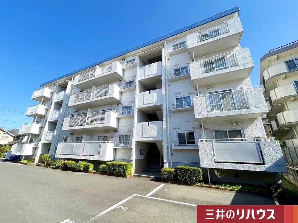 Spacious 2LDK Apartment in Kamitsuruma Honcho - Photo 1