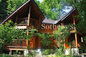 Charming 4LDK Home in Hakuba