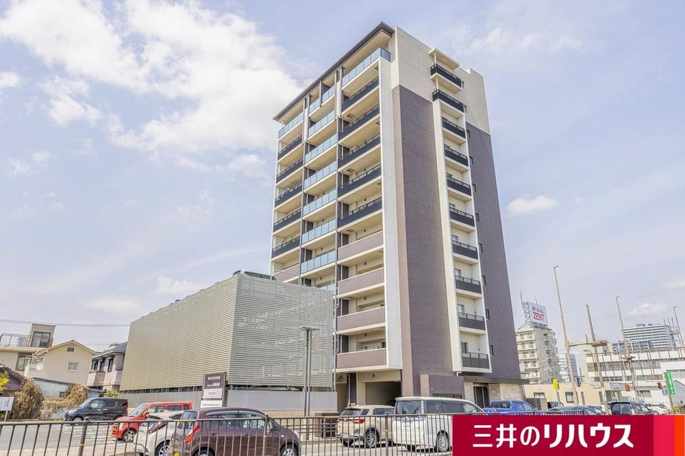 2LDK apartment in Toyota, Aichi - Photo 1