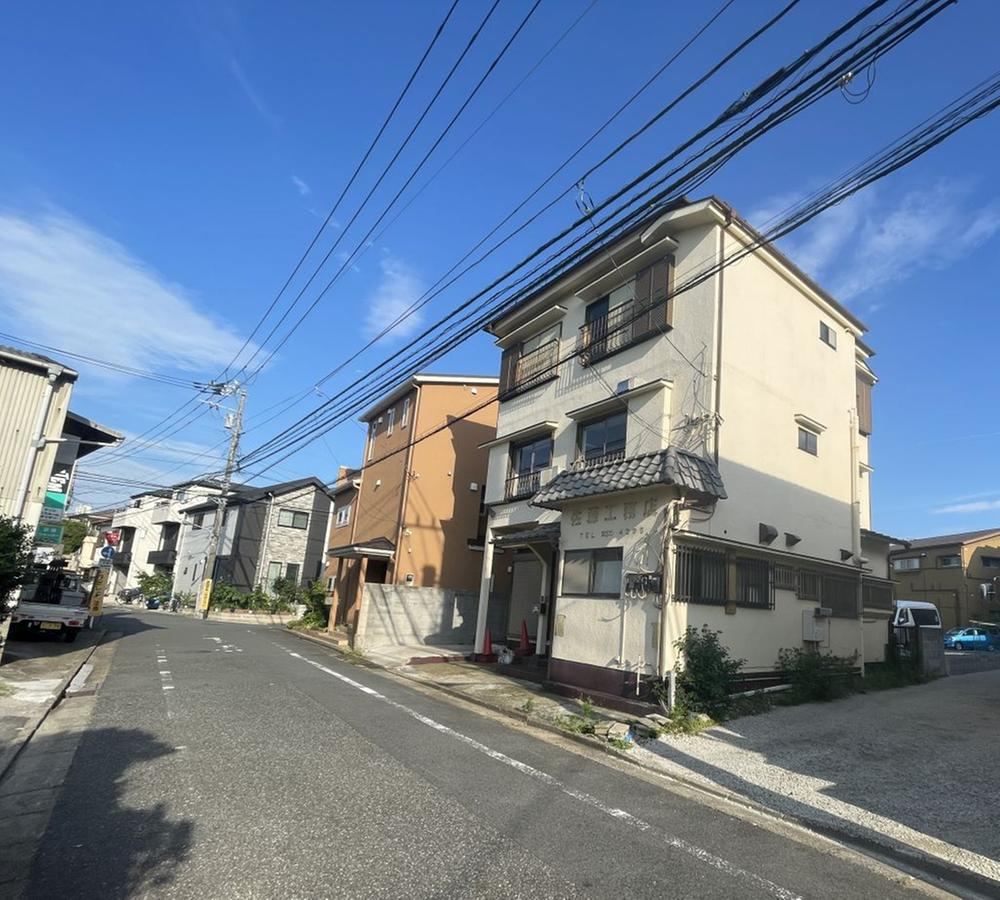 131 m² land in Edogawa Ward, Tokyo - Photo 1