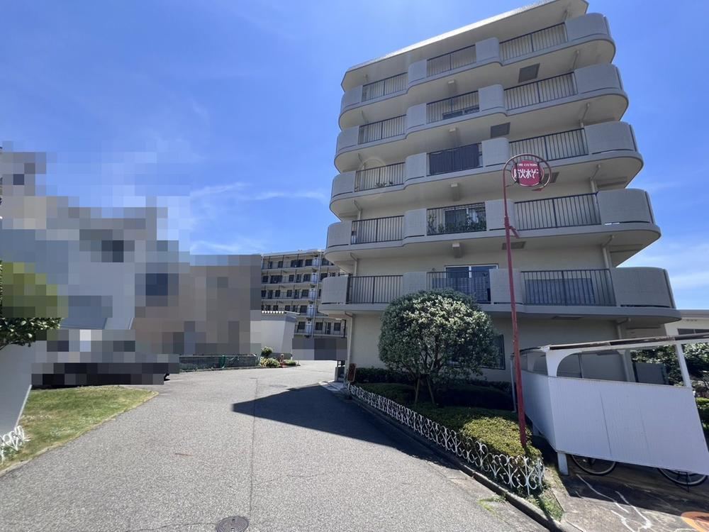 3LDK apartment in Nishinomiya, Hyogo - Photo 1