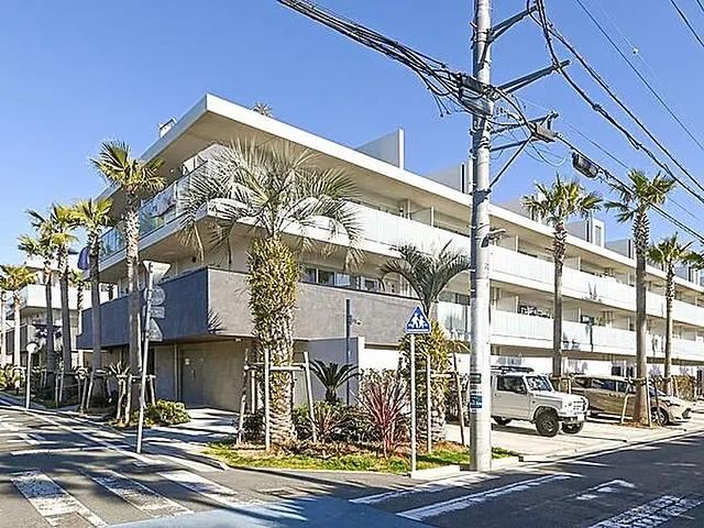3LDK apartment in Fujisawa, Kanagawa - Photo 1