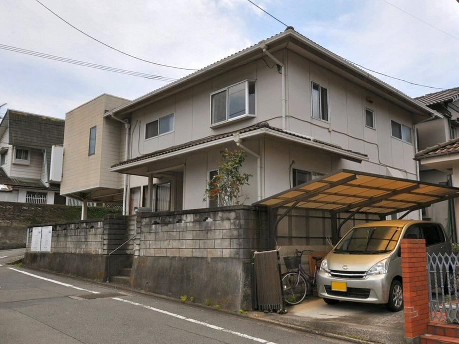 Spacious 8LDK House in Matsuyama - Photo 1