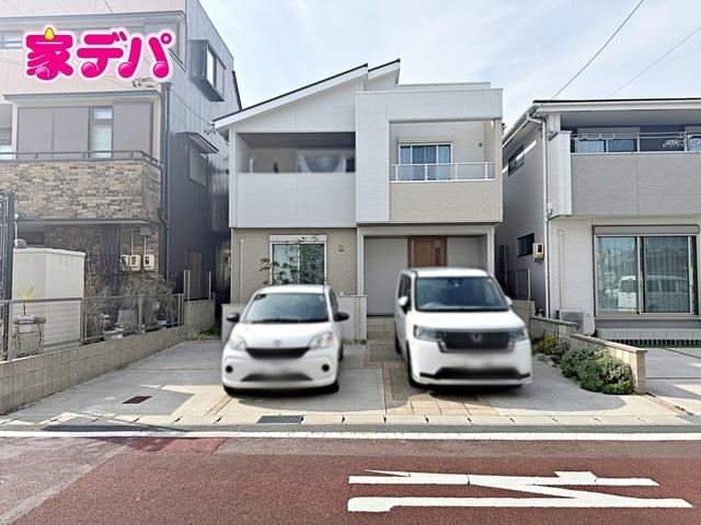 Modern 4LDK Home with Floor Heating in Toyohashi - Photo 1