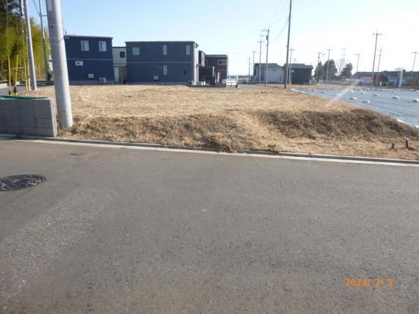 Corner Lot Land in Kamikawaharazaki - Photo 1