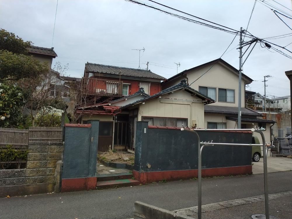 Convenient Land Near Uchina Station - Photo 1