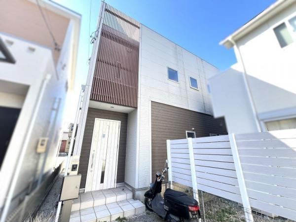 Spacious 4LDK House with All Electric Features in Arako, Hekinan - Photo 1