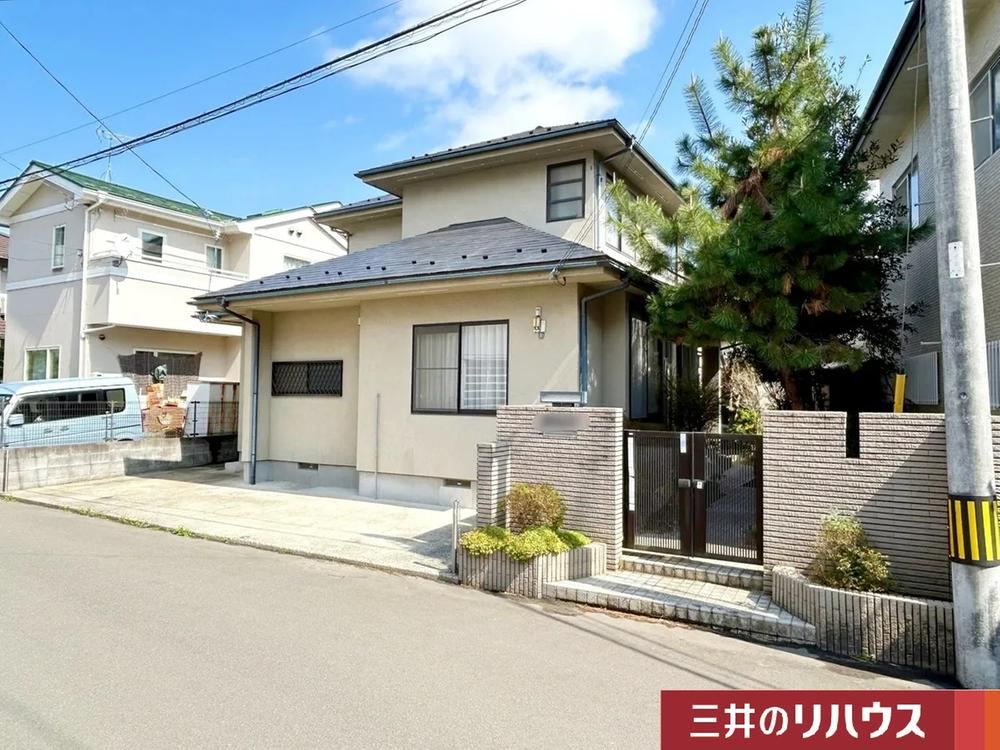 Spacious 7LDK Family Home in Aoba-ku, Sendai - Photo 1