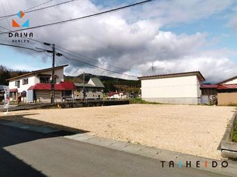 plot of land in Nishimurayama District