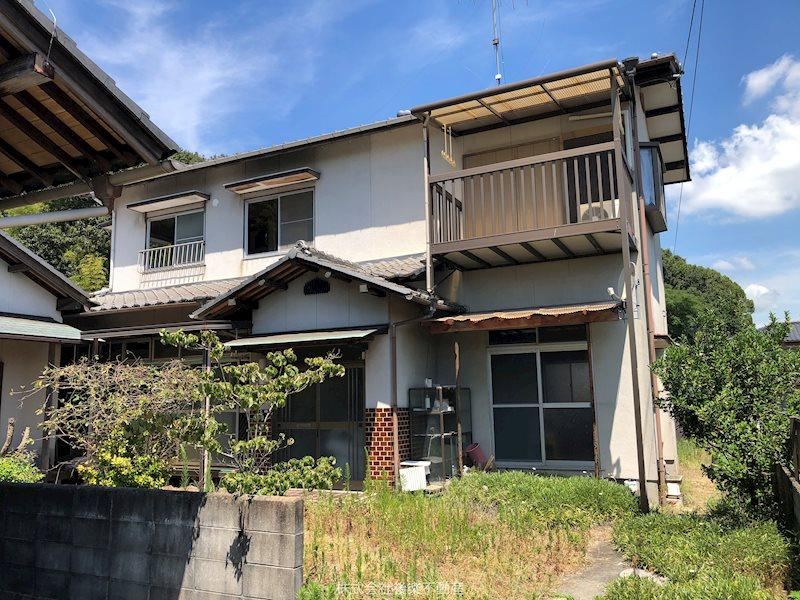 9LDK House in Mizumoncho, Okayama - Photo 1