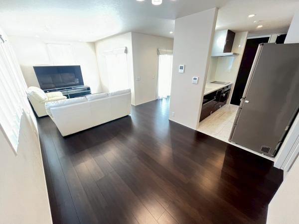 Modern 4LDK House in Izumi - Photo 1