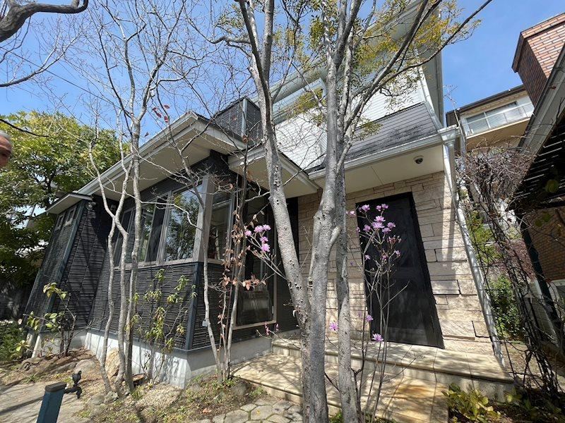 Stylish 4LDK Home Near Koyoen Station - Photo 1