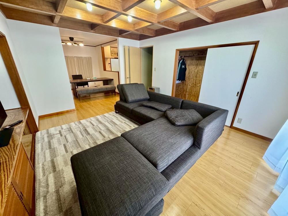 4LDK house in Asakita Ward, Hiroshima - Photo 1