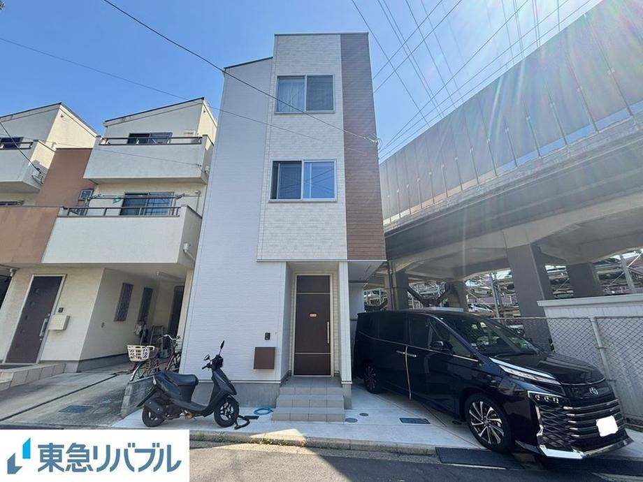 Modern 2LDK+S House in Minowa - Photo 1