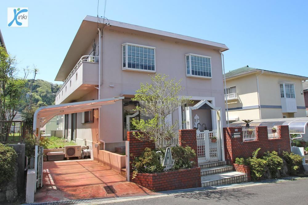 Elegant 5LDK House in Umegaka Minami - Photo 1