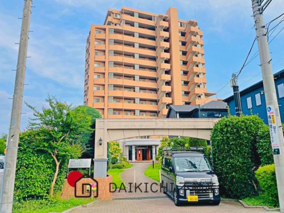 Sunny 4LDK Apartment Near Okegawa Station - Photo 1