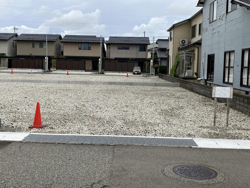 168 m² land in Hakusan, Ishikawa - Photo 1