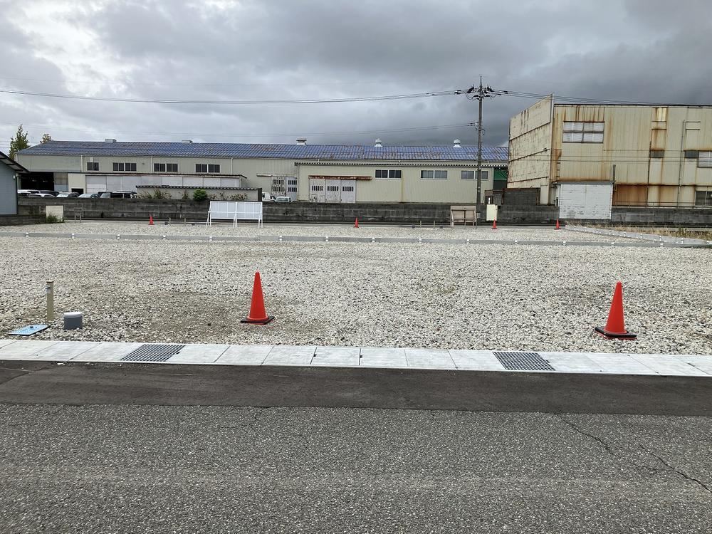 167 m² land in Hakusan, Ishikawa - Photo 1