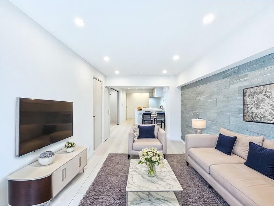 3LDK Apartment with Enhanced Security - Photo 1