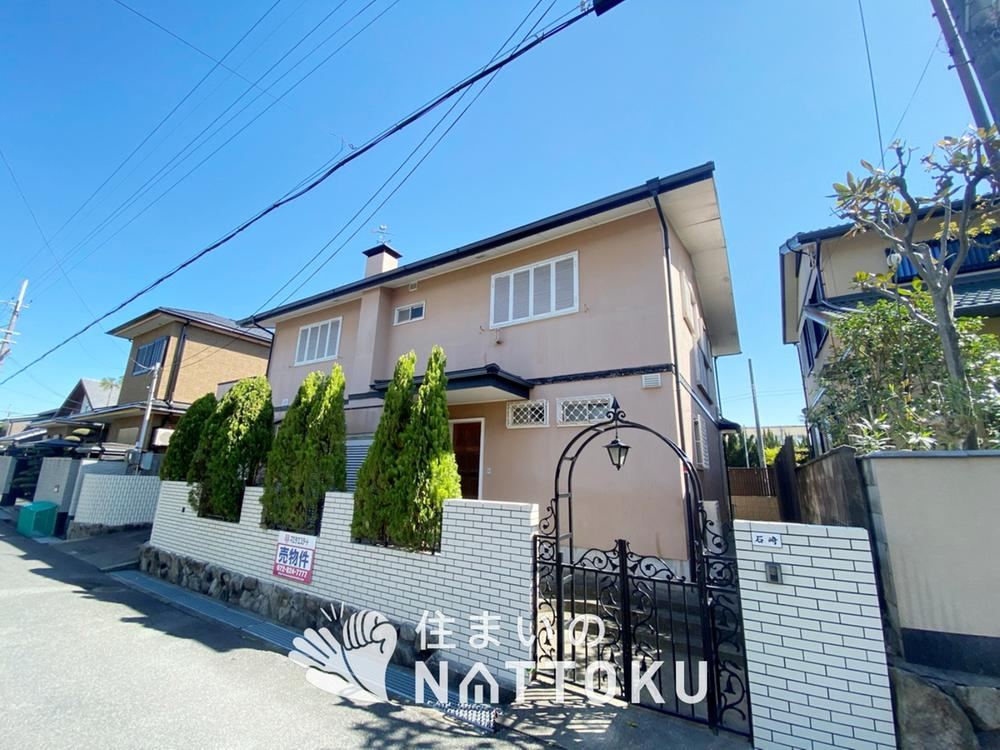 Generous 5LDK House in Hirakata - Photo 1