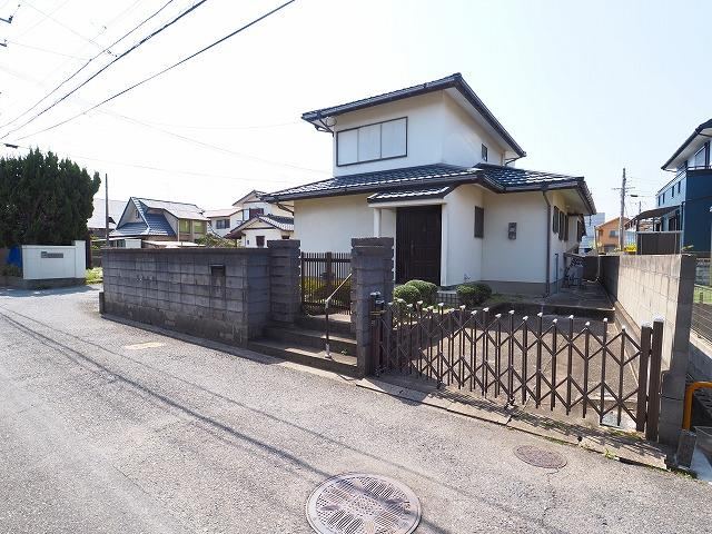 Renovation Opportunity in Kitakyushu - Photo 1