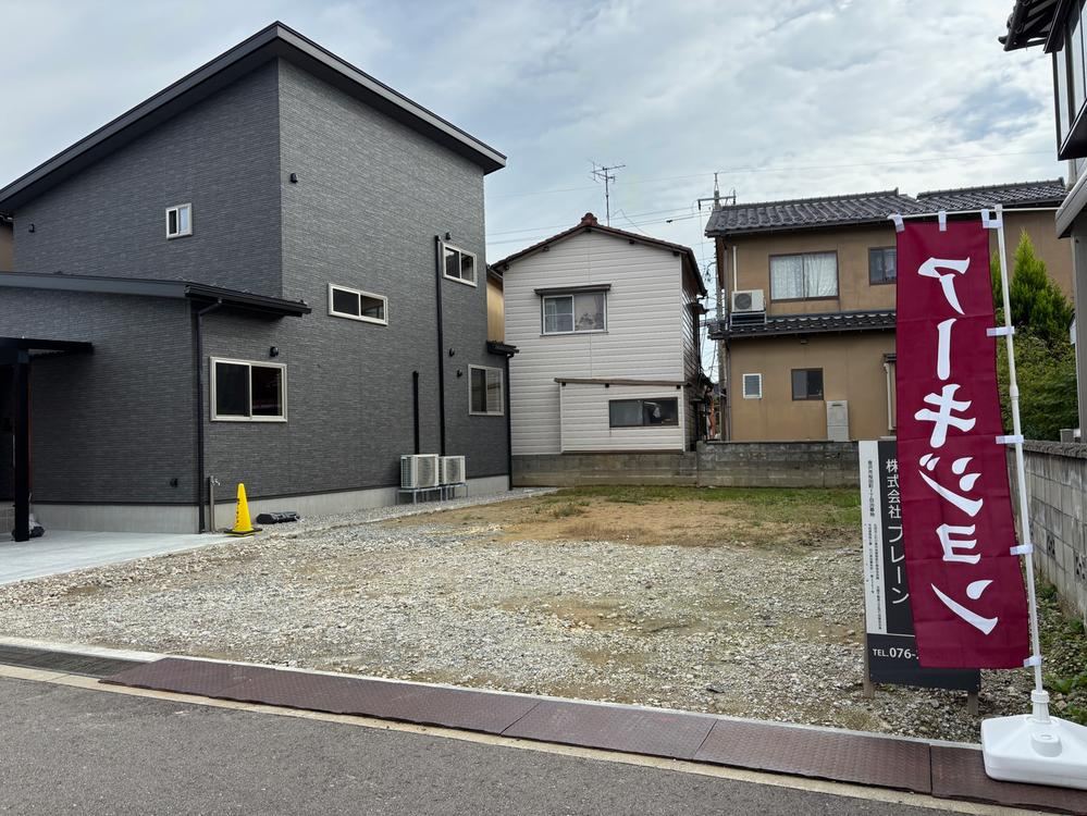 143 m² land in Kanazawa, Ishikawa - Photo 1