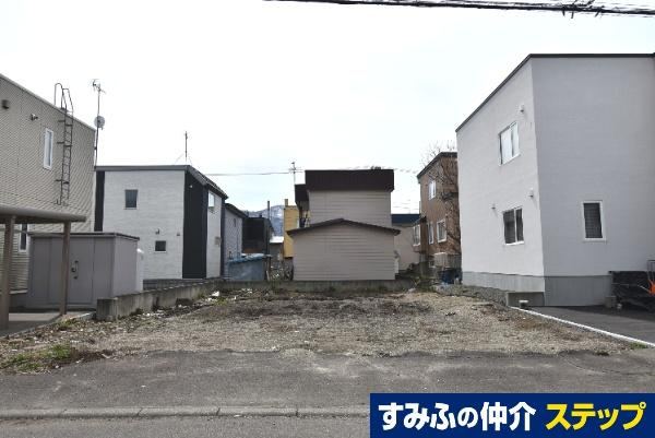 Land with Building Conditions in Maeda, Sapporo - Photo 1
