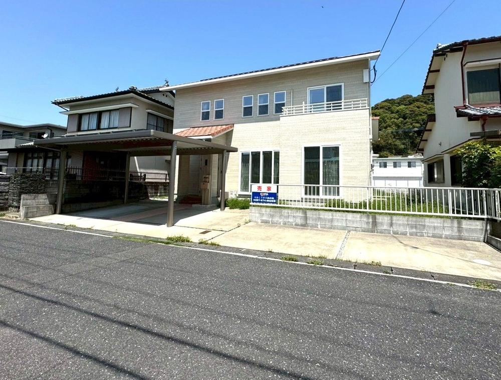 Modern 3LDK All-Electric House Near Saiki Station - Photo 1