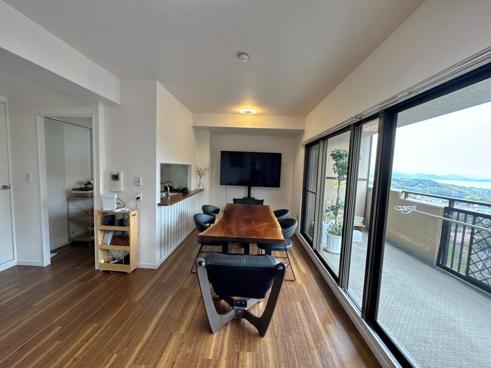 3LDK apartment in Nishi Ward, Hiroshima - Photo 1