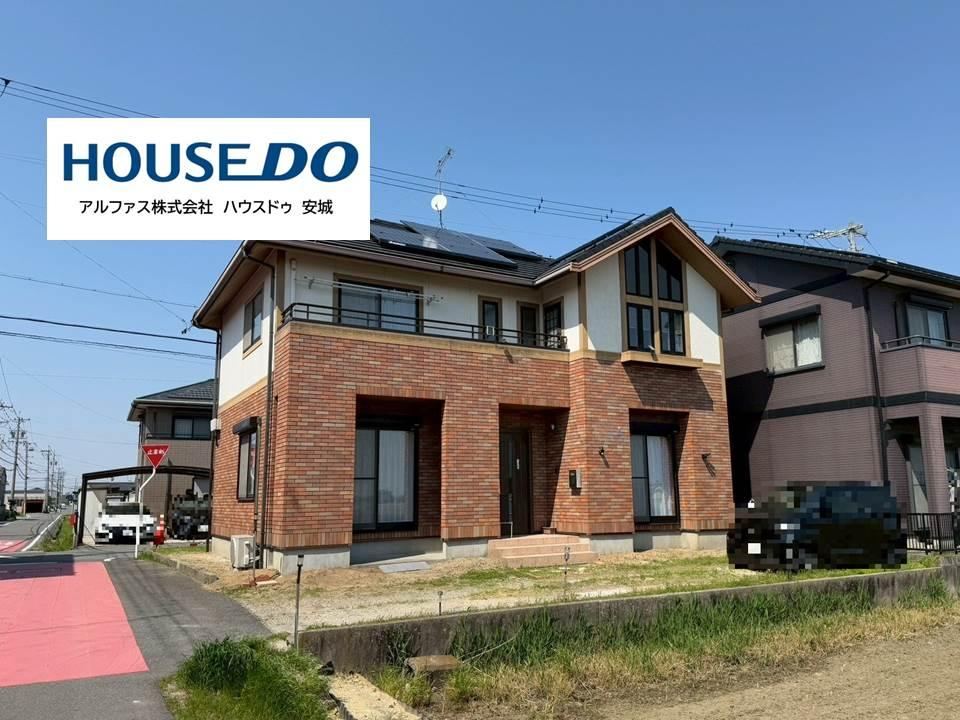 Renovated 4LDK House with Solar Power in Anjo - Photo 1