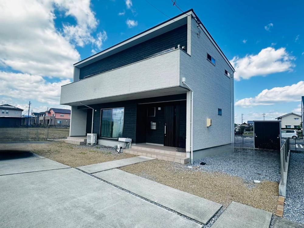 Well-Maintained 4LDK House in Hashima - Photo 1