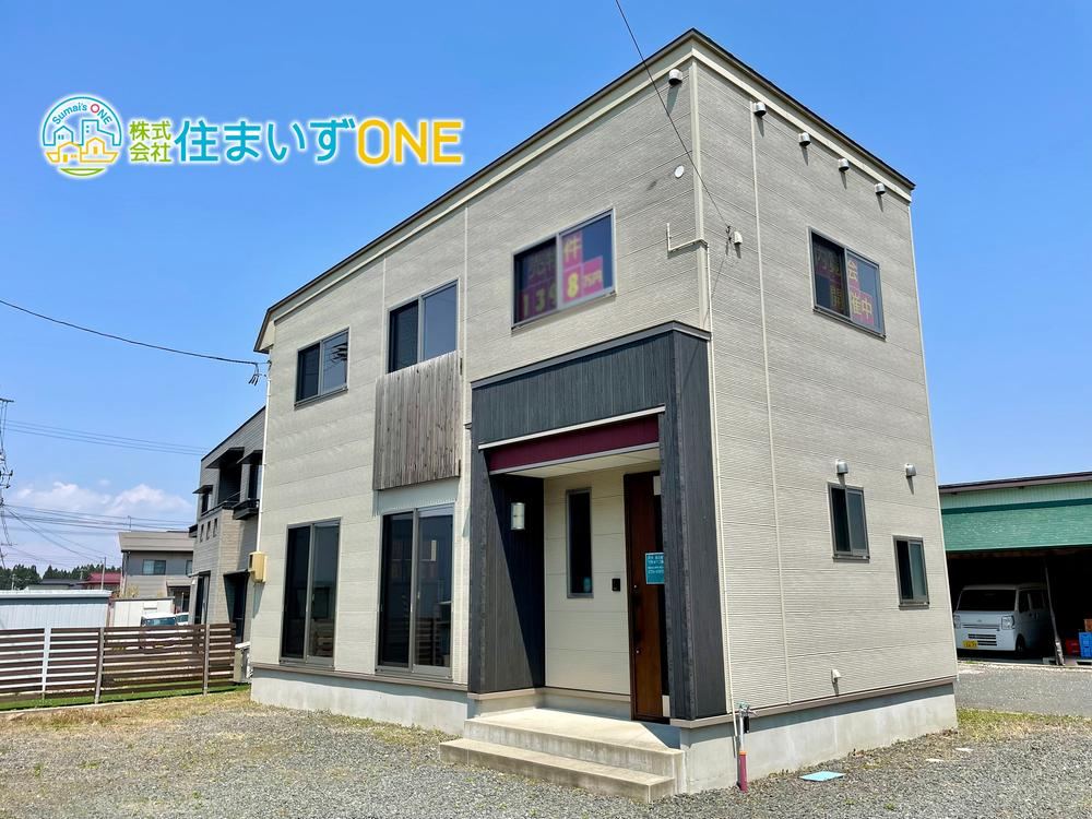 Renovated 2LDK Detached House Near Mansei Elementary School - Photo 1