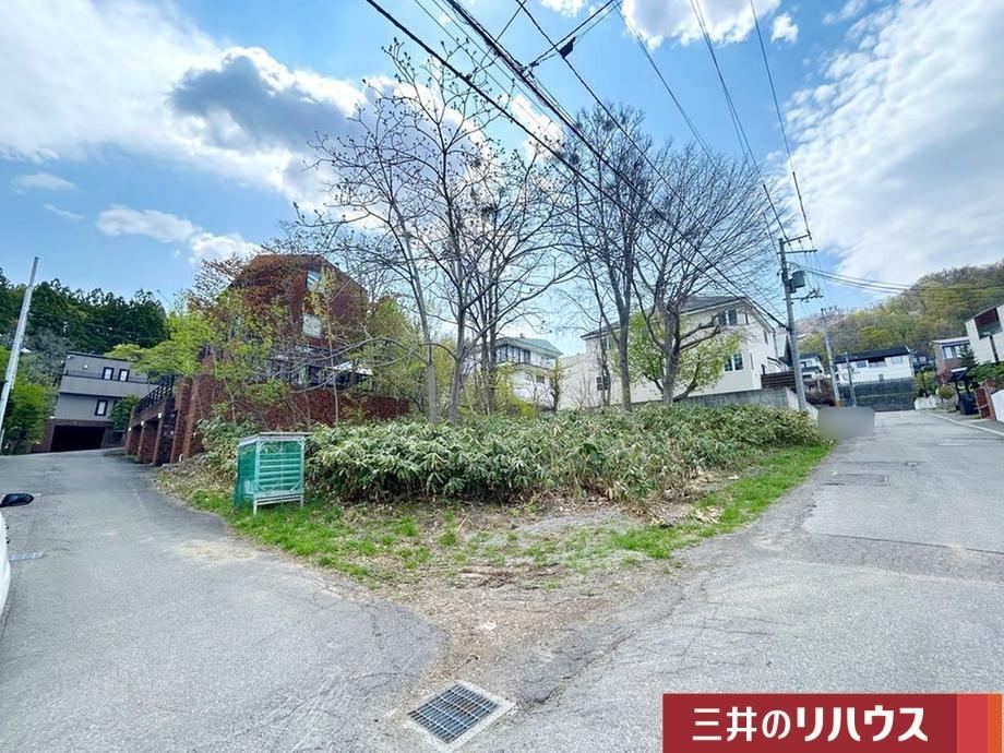 396 m² land in Chuo Ward, Sapporo, Hokkaido - Photo 1