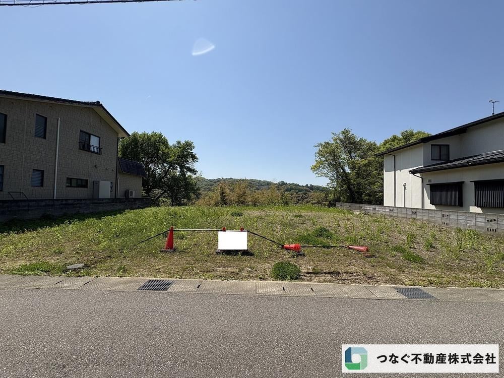 204 m² land in Kanazawa, Ishikawa - Photo 1