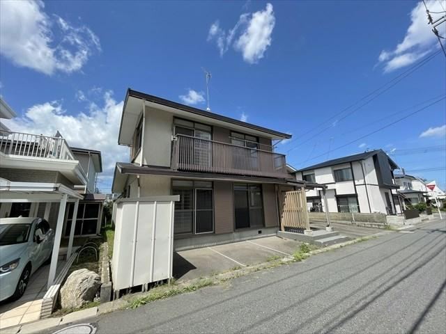 Affordable 5DK House Near Schools - Photo 1
