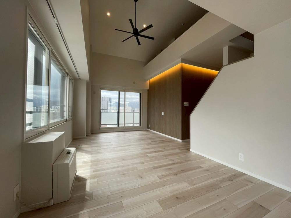Prime Location 3LDK Apartment Near Nishi 18-chome Station - Photo 1