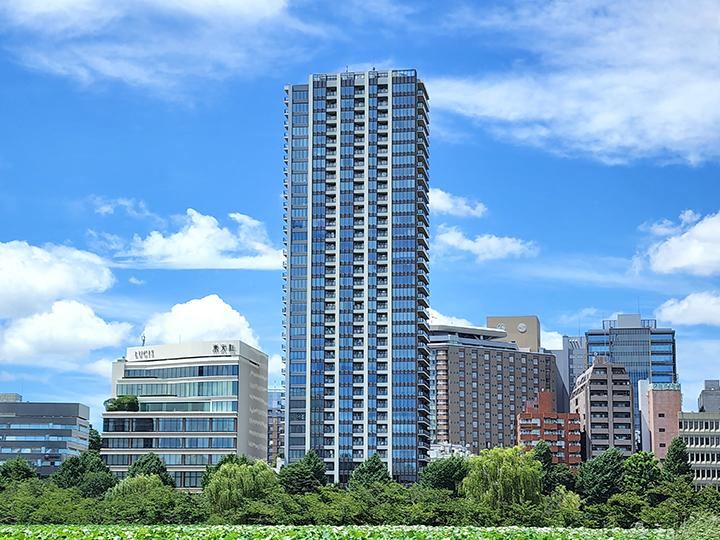 Stylish 2LDK Apartment in Ueno, Tokyo - Photo 1