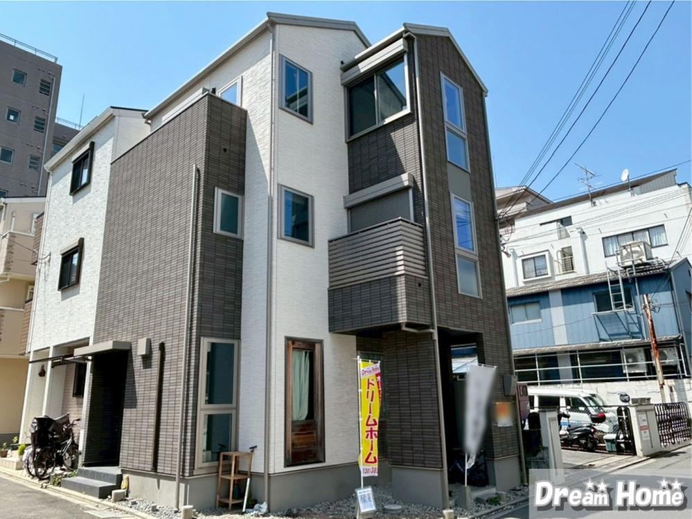 Stylish 3LDK Corner House in Nishikyo - Photo 1