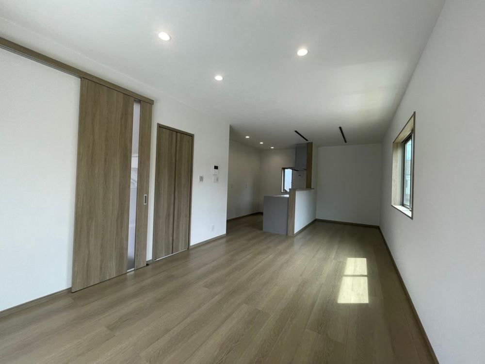 3LDK+S house in Asakita Ward, Hiroshima - Photo 1