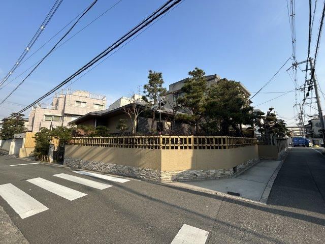 Single-Story 2LDK House in Abeno, Osaka - Photo 1