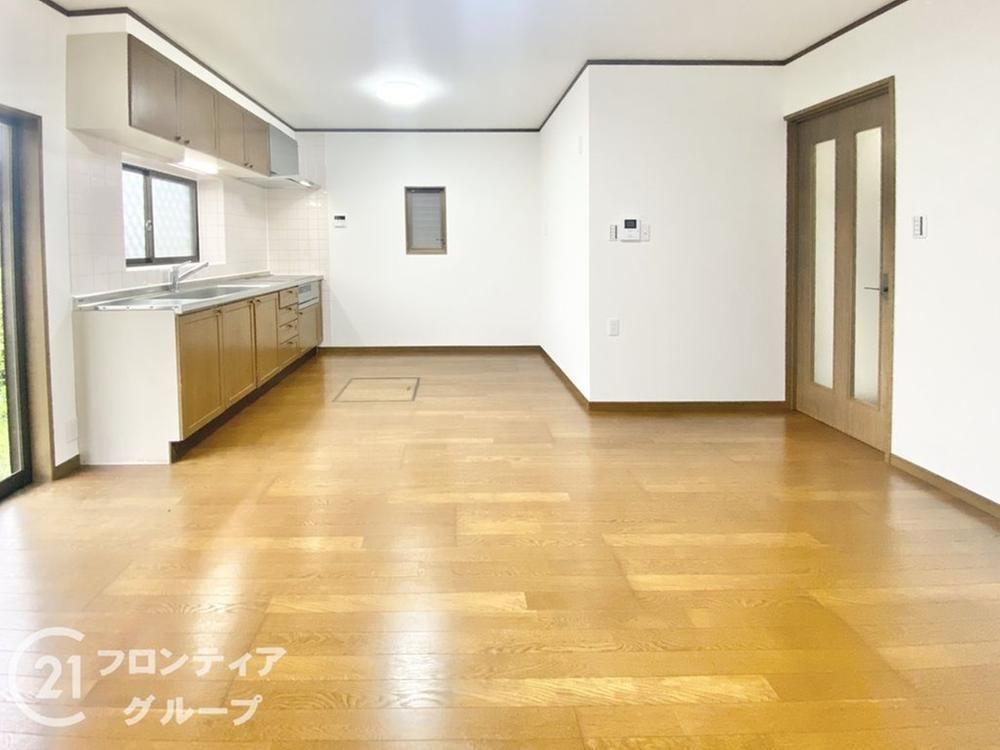 Renovated 4LDK House in Kashiba - Photo 1