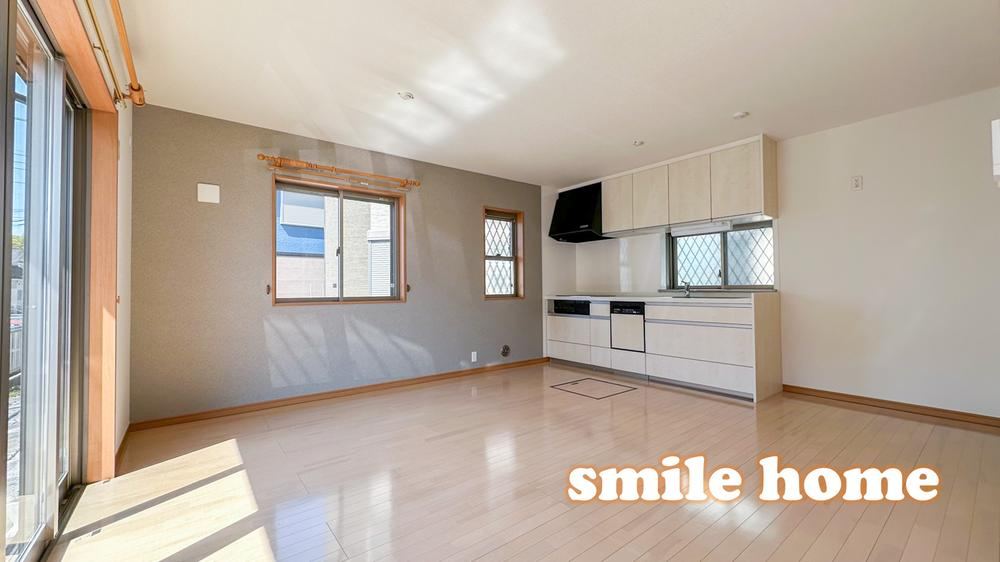 Renovated 4LDK Home on Spacious Lot - Photo 1