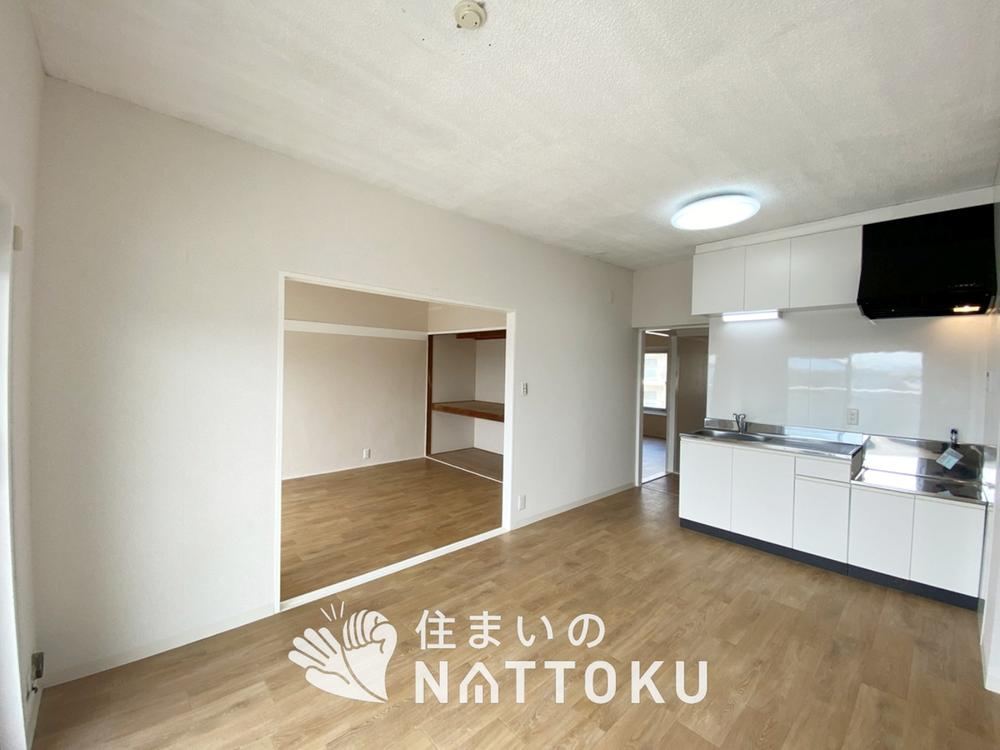 2DK+S apartment in Hirakata, Osaka - Photo 1